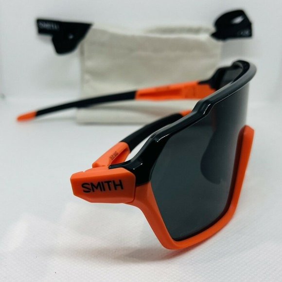 Smith SHIFT MAG Black Cinder/Chromapop Black 99/1/125 unisex Sunglasses - Picture 3 of 8